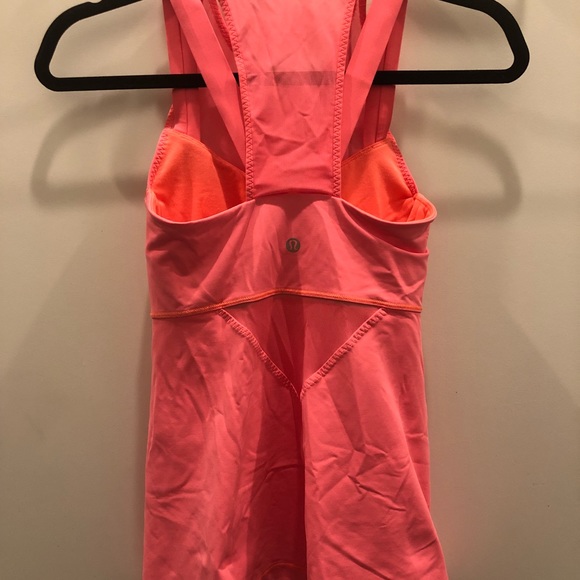 Lululemon running in the city tank grapefruit - Picture 5 of 5